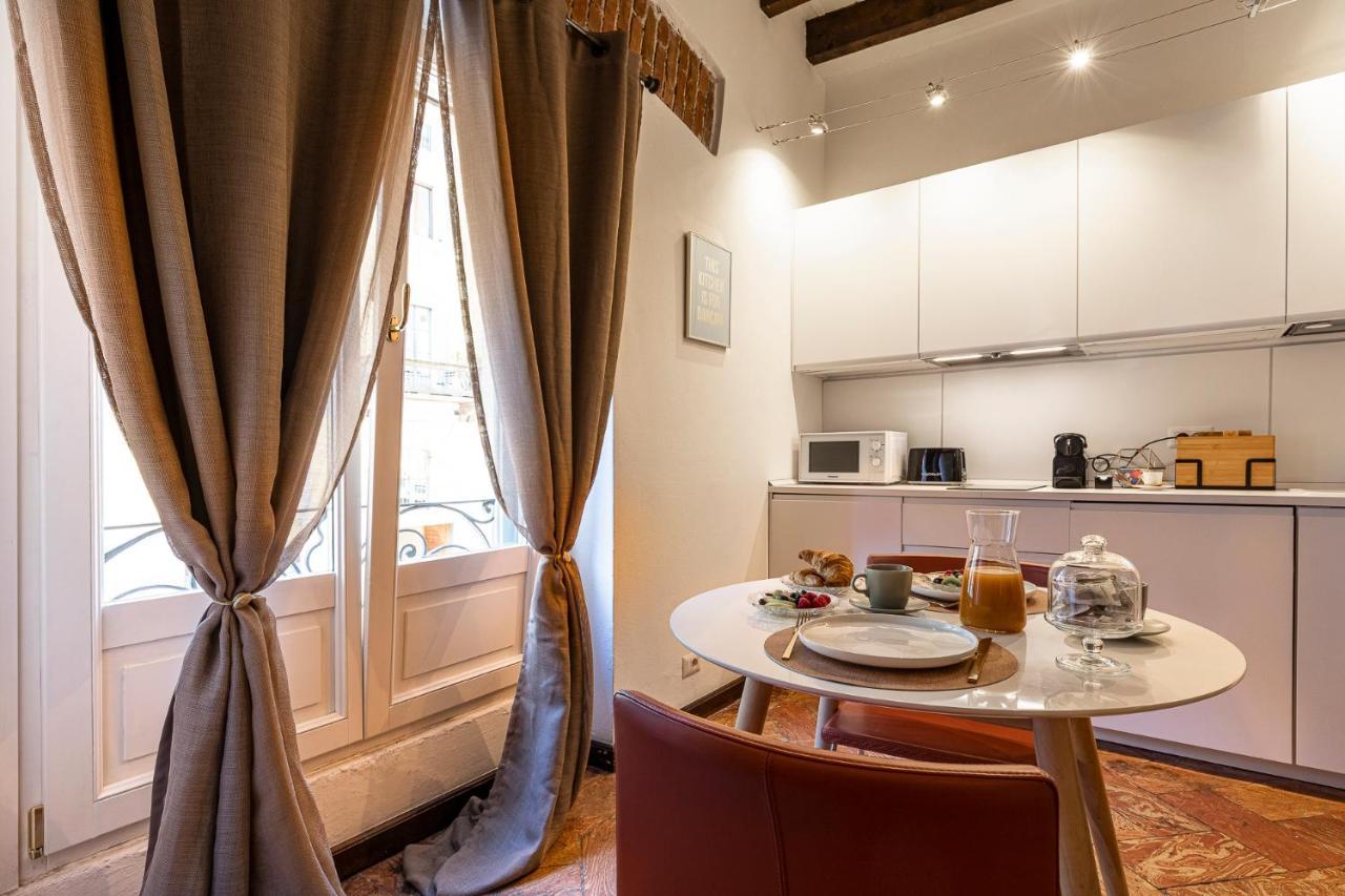 Cozy House In Naviglio Grande - Homy Apartments Милан Экстерьер фото